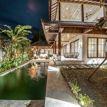 Putri Salju Villa By Evdekimi Ubud Exterior foto